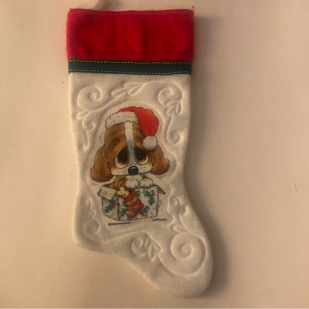 Vintage Giordano 1983 Giordano Art sad puppy dog present Christmas stocking